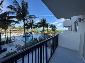 Building Photo - 9273 Collins Ave