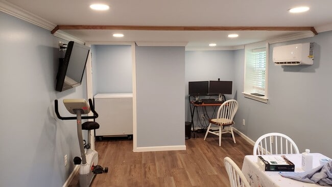 Building Photo - House in Opelika Available in July