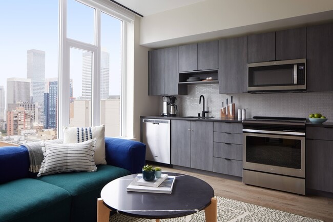 Building Photo - Sentral First Hill