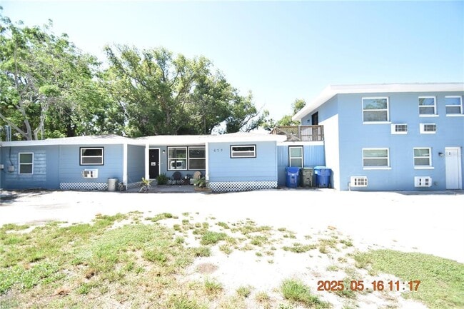 Building Photo - 419 Stremma Rd
