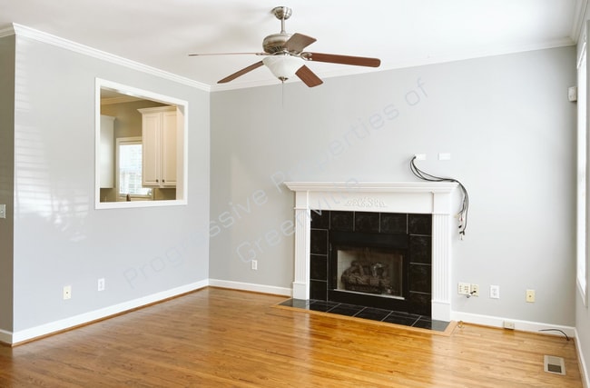 Foto del edificio - 203 Ridgecrest Dr