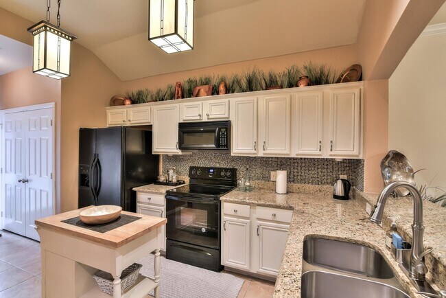 Foto del edificio - Apartment for Rent