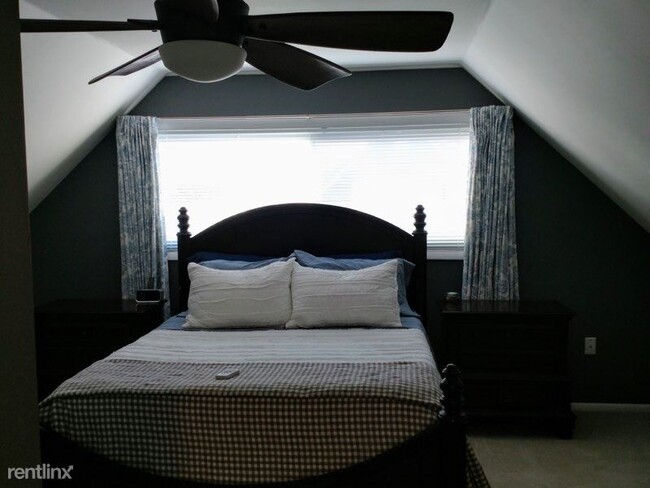 Foto del edificio - 4 br, 2 bath House - 6216 N Military Hwy