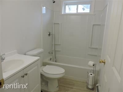 Building Photo - 2 br, 1 bath  - 60 Park St