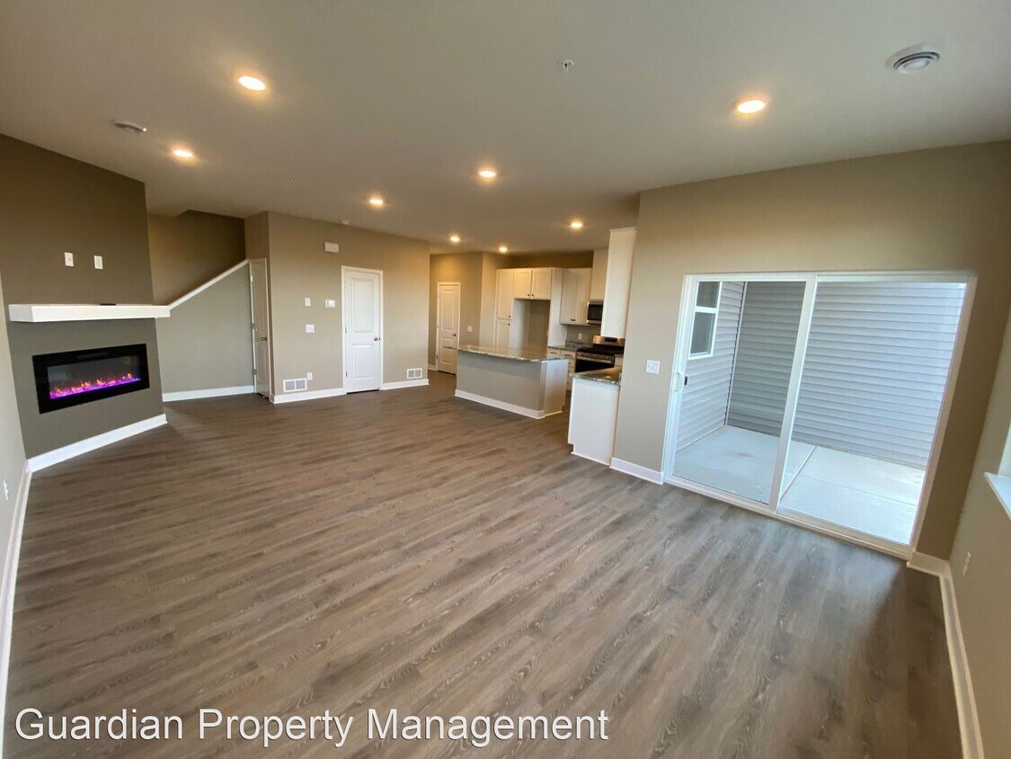 3 br, 2.5 bath House 6548 Genevieve Trail House Rental in Cottage