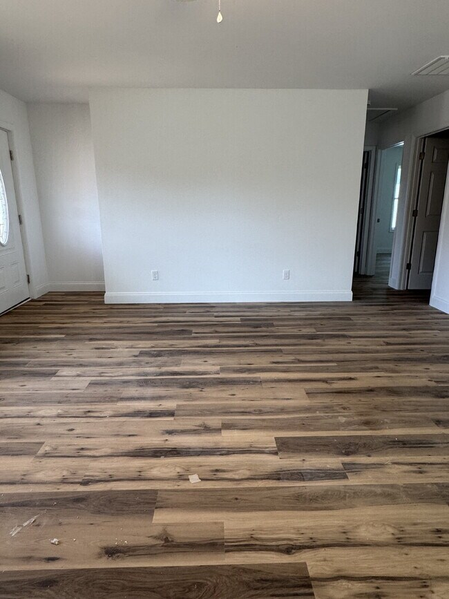Foto del edificio - "Charming 3-Bedroom Home in Mars Hill with...