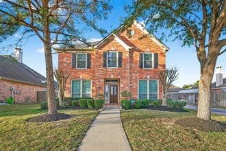 Building Photo - 8858 Distant Woods Dr