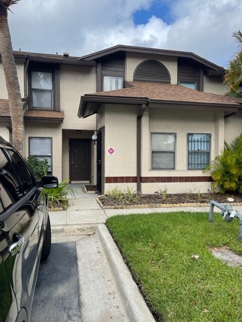 Foto del edificio - 2924 S Semoran Blvd