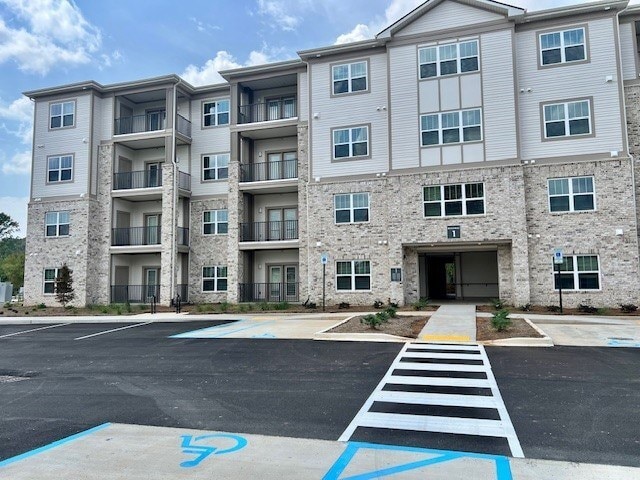 Building Photo - Arbours at Moores Mill 62+