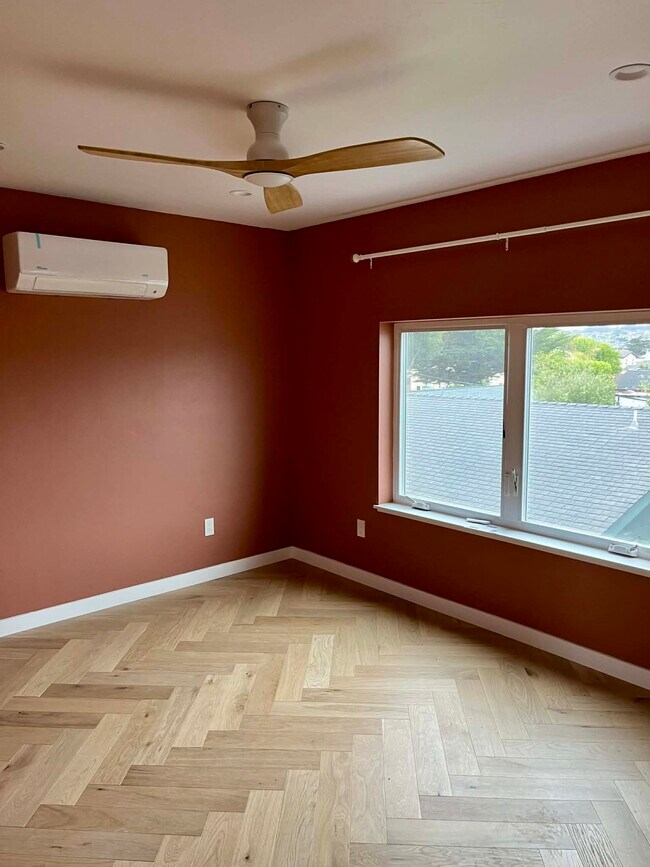 Foto del edificio - 550 Palm Ave