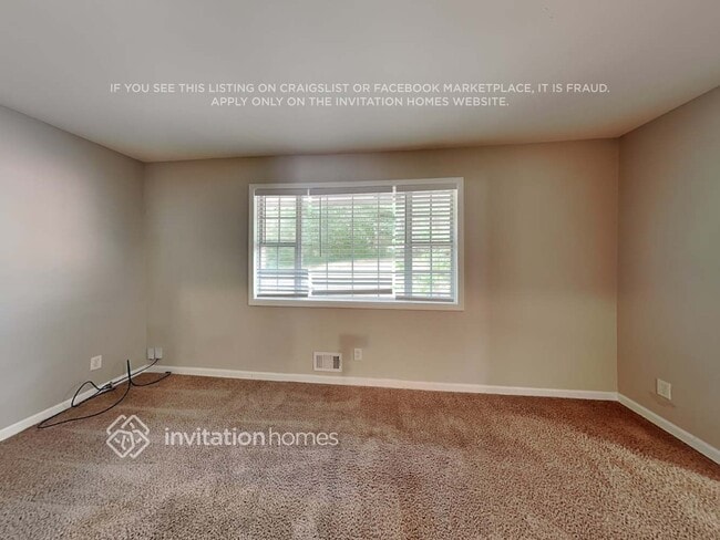 Building Photo - 2813 Rainbow Forest Dr