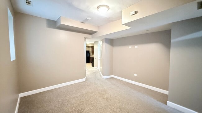 Building Photo - 8017 S Phillips Ave