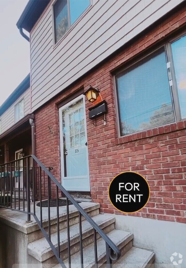 Shippan Apartments for Rent with Hardwood Floors Stamford, CT 4