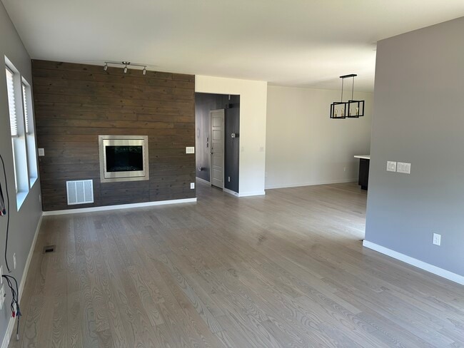 Photo - 10837 Truckee Cir (Commerce City, CO) House