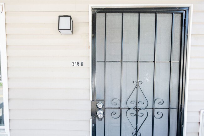 Foto del edificio - 316 N 8th St