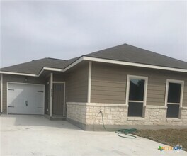 Building Photo - 2037 N Ranch Estates Blvd