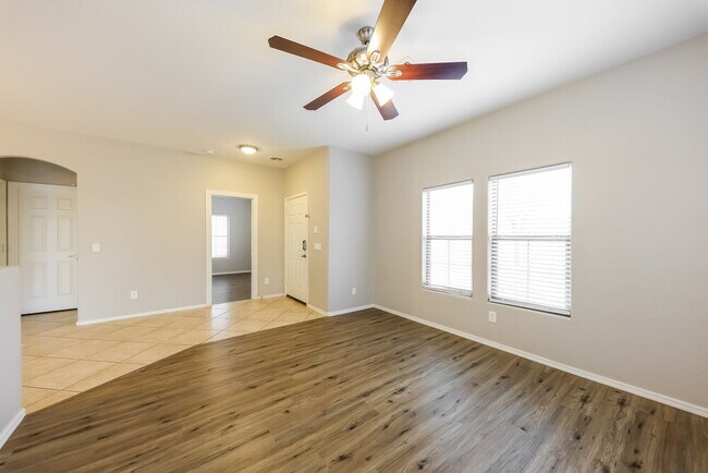 Building Photo - 17754 W Langer Ln