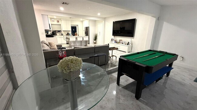 Foto del edificio - 1555 SW 21st Way