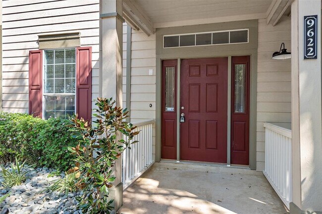 Foto del edificio - 9622 Coyote Creek Dr