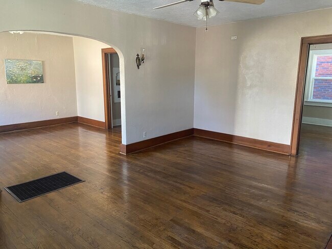 Foto del edificio - 509 S Grant St
