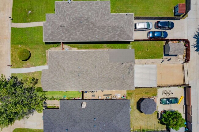 Foto del edificio - Cute 3 bed, 2 bath home in Grand Prairie