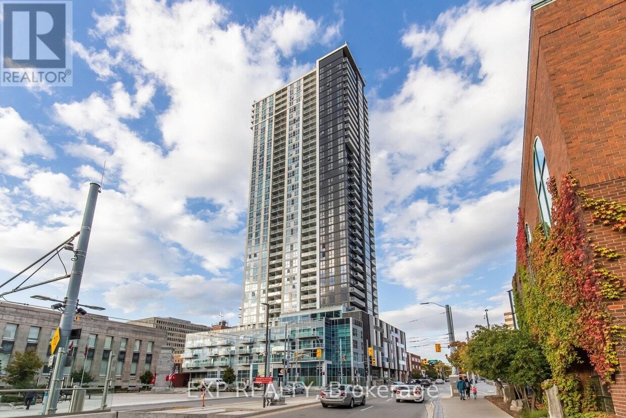 Primary Photo - 60 Frederick St