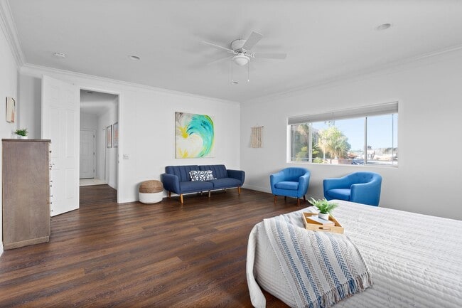 Building Photo - Spacious 7-Bedroom Home with Ocean Views i...