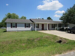 Building Photo - 3553 Studstill Rd