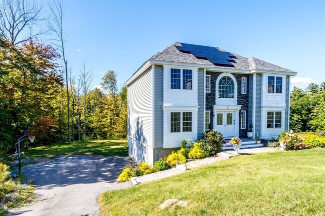 Building Photo - 22 White Pine Dr