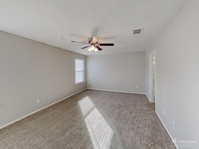 Building Photo - 7135 Aphrodite Mist