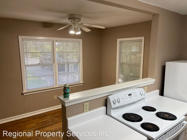 Foto del edificio - 2 br, 1 bath House - 217 4th Ave., W