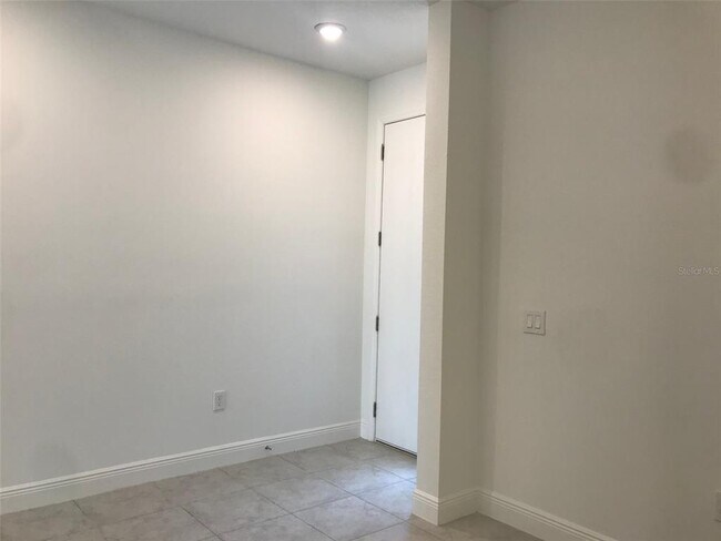 Foto del edificio - 1551 Little Wren Ln