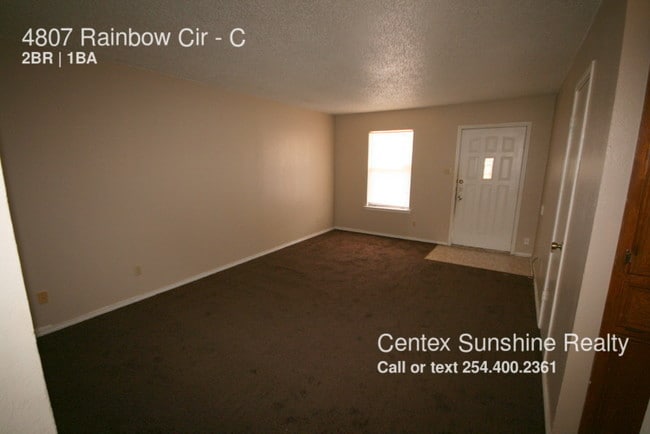 Building Photo - 4807 Rainbow Cir