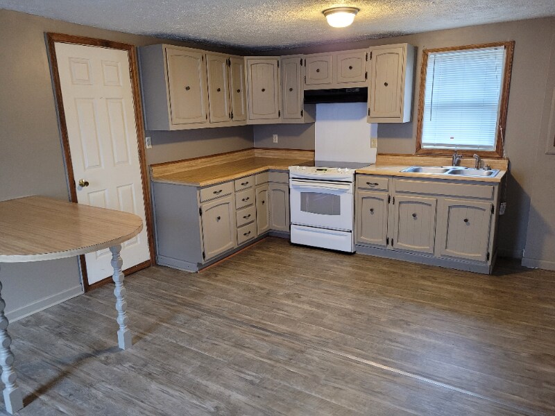 433 Bond St, Cumberland, MD 21502 House Rental in Cumberland, MD