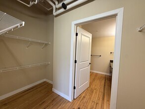Interior Photo - Pioneer Endicott