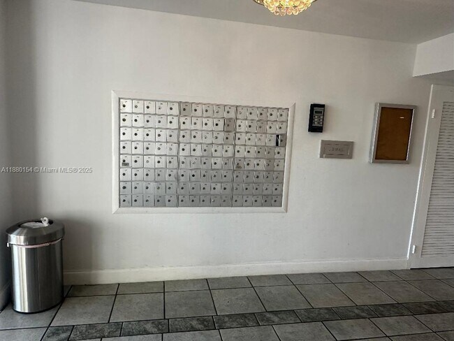 Building Photo - 2821 NE 163rd St