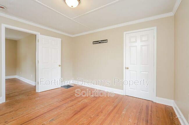Foto del edificio - 933 Taft St