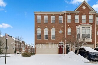 Building Photo - 8453 Kirby Lionsdale Dr