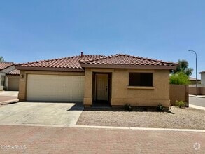 Building Photo - 2358 E Peach Tree Dr