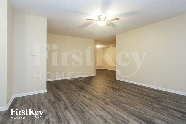 Building Photo - 5805 Dollar Forge Dr