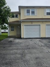Building Photo - 1123 Rex Ave