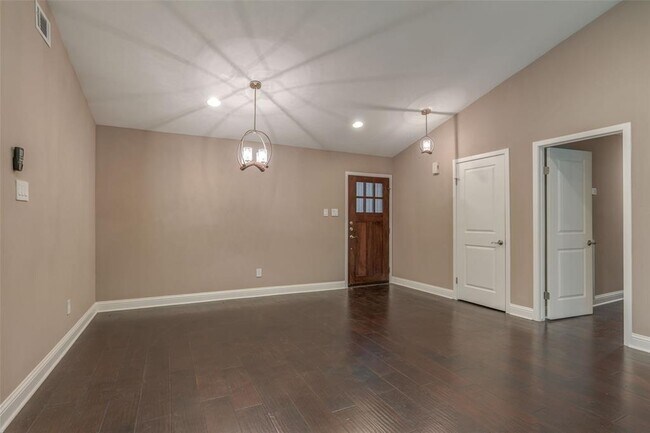 Foto del edificio - 144 S Deerfoot Cir