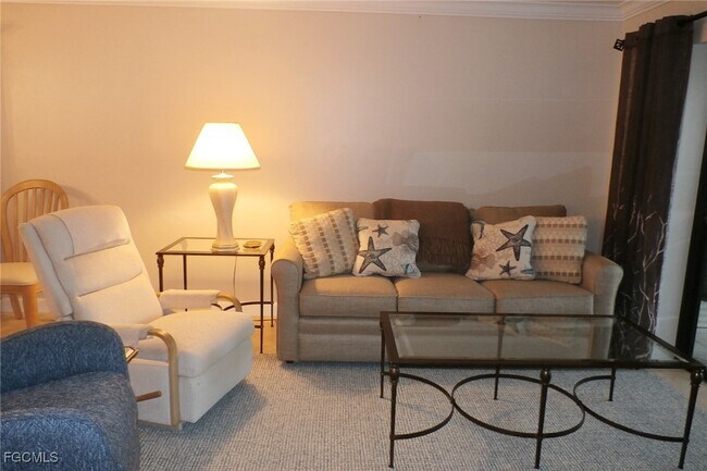Foto del edificio - 12621 Kelly Sands Way
