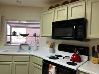Building Photo - 9645 Blue Bell Dr
