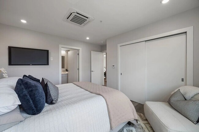 Foto del edificio - 3449 Scotts Ln