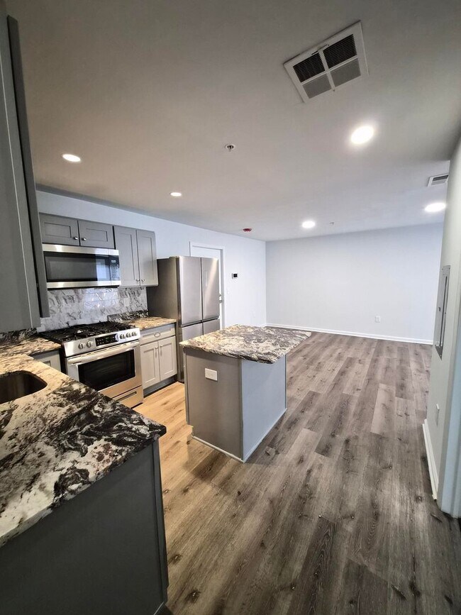 Interior Photo - City Views Apartments