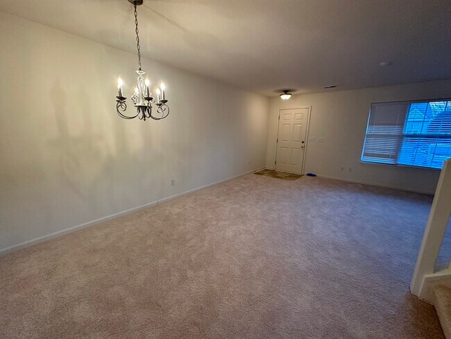 Building Photo - 2544 Halle Ann Cir