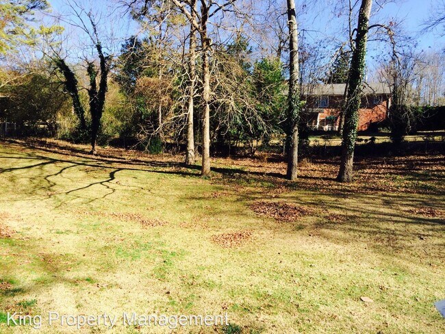 Building Photo - 3 br, 2.5 bath House - 313 Crestview Road
