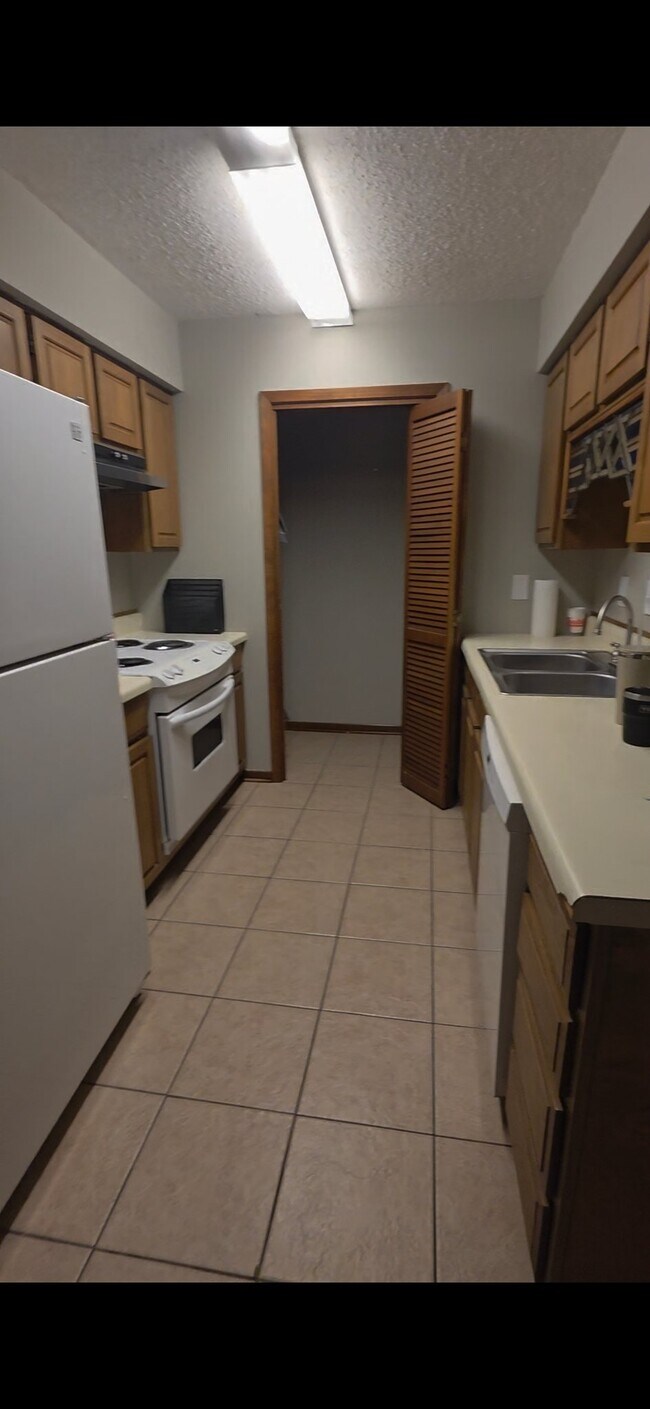 Foto del edificio - 300 Windermere Blvd