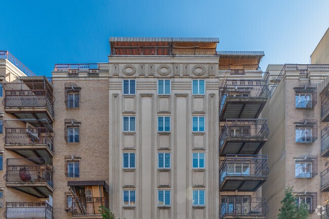 349 Wilson Ave - Linden Grove